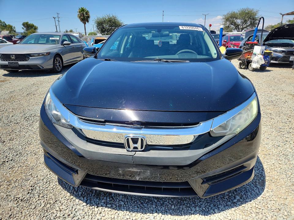 Продажа на аукционе авто 2018 Honda Civic, vin: 2HGFC2F76JH543594, номер лота: 61220046
