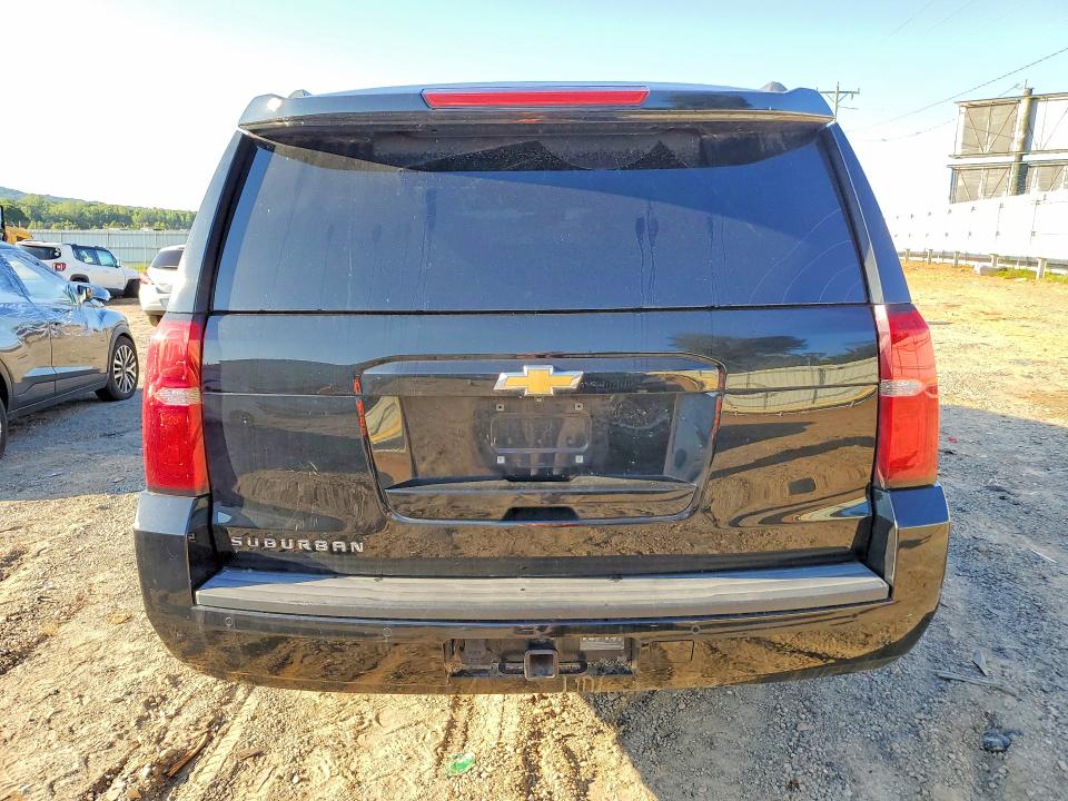 Aukcja sprzedaży 2018 Chevrolet Suburban, vin: 1GNSCHKC4JR143804, numer aukcji: 63482626