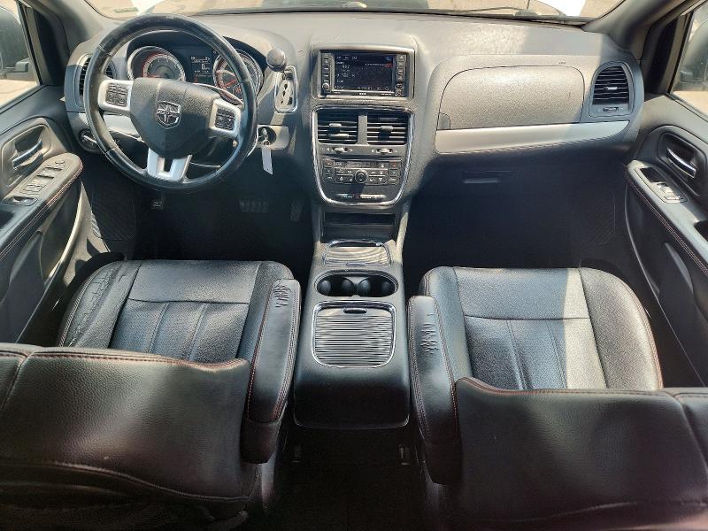 60663526 :رقم المزاد ، 2C4RDGEG3JR222307 vin ، 2018 Dodge Grand Caravan مزاد بيع