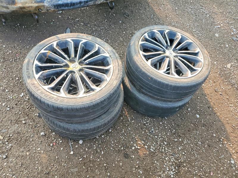 62604206 :رقم المزاد ، 2T1BURHE7EC067208 vin ، 2014 Toyota Corolla مزاد بيع