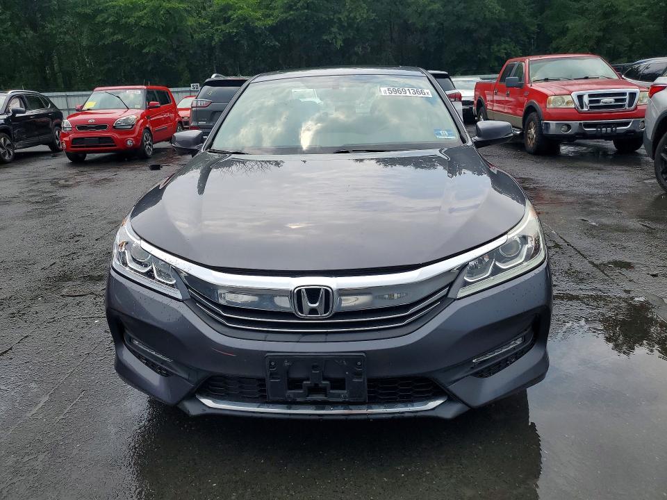 Aukcja sprzedaży 2017 Honda Accord, vin: 1HGCR3F84HA001077, numer aukcji: 59691366