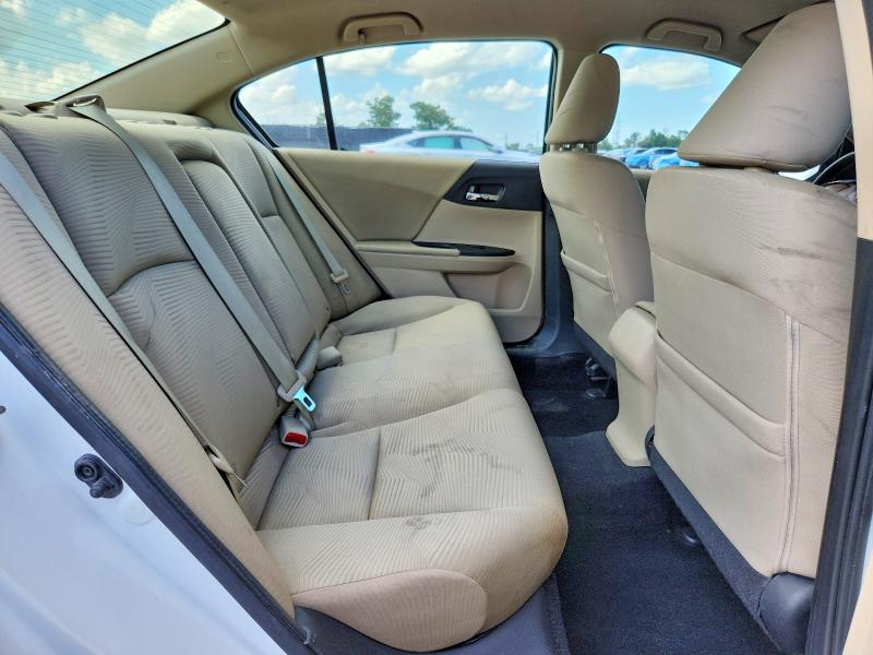 Продажа на аукционе авто 2015 Honda Accord, vin: 1HGCR2F36FA049207, номер лота: 62314026