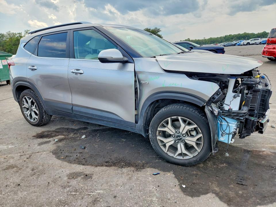 Продаж на аукціоні авто 2022 Kia Seltos, vin: KNDERCAAN73011239, номер лоту: 62825156