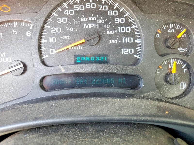 2005 Chevrolet Silverado მანქანა იყიდება აუქციონზე, vin: 1GCEC19V75Z107177, აუქციონის ნომერი: 61333336