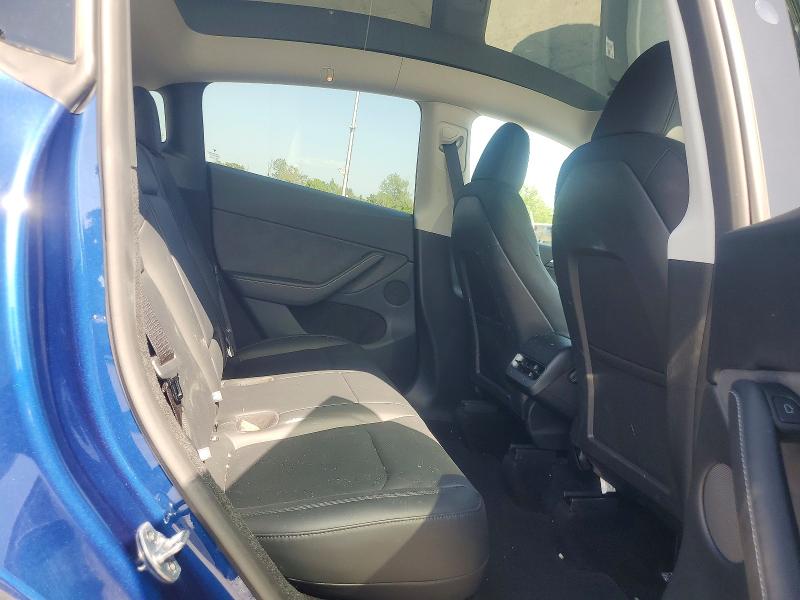 59576416 :رقم المزاد ، 7SAYGDEEXSA339749 vin ، 2025 Tesla Model Y مزاد بيع