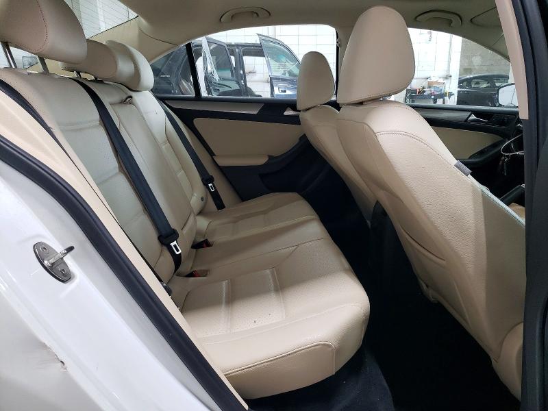 Продажа на аукционе авто 2017 Volkswagen Jetta, vin: 3VWB67AJ1HM338102, номер лота: 62970156