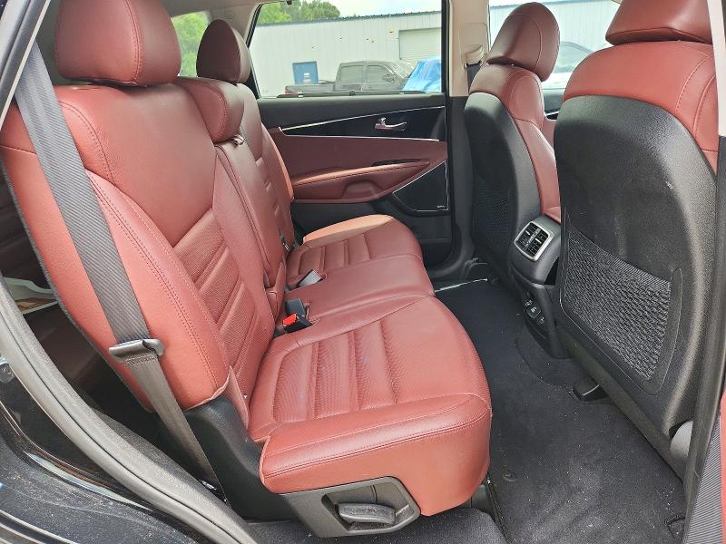 Auction sale of the 2017 Kia Sorento, vin: 5XYPK4A58HG282730, lot number: 61969056