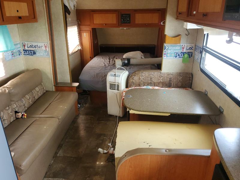 2013 Gulf Stream Visa მანქანა იყიდება აუქციონზე, vin: 1NL1DTK26D1029506, აუქციონის ნომერი: 61546536