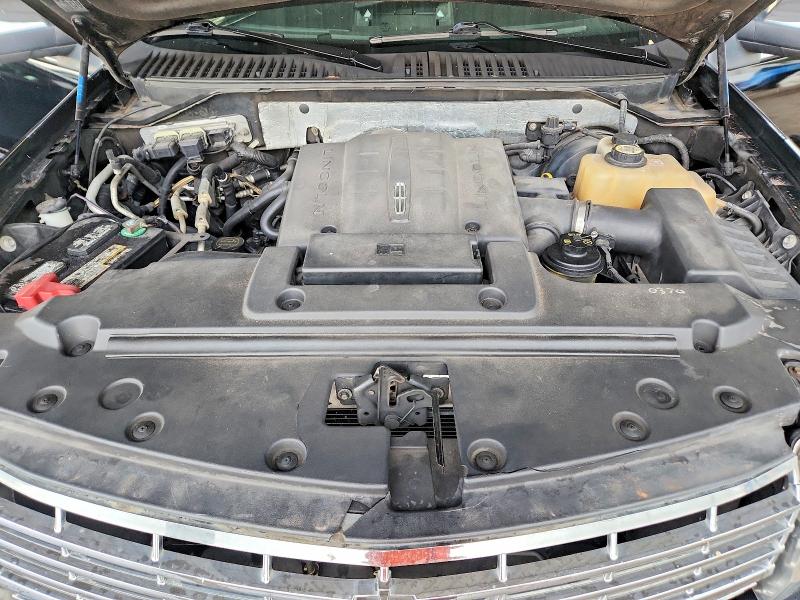 59792056 :رقم المزاد ، 5LMFU27577LJ03638 vin ، 2007 Lincoln Navigator مزاد بيع