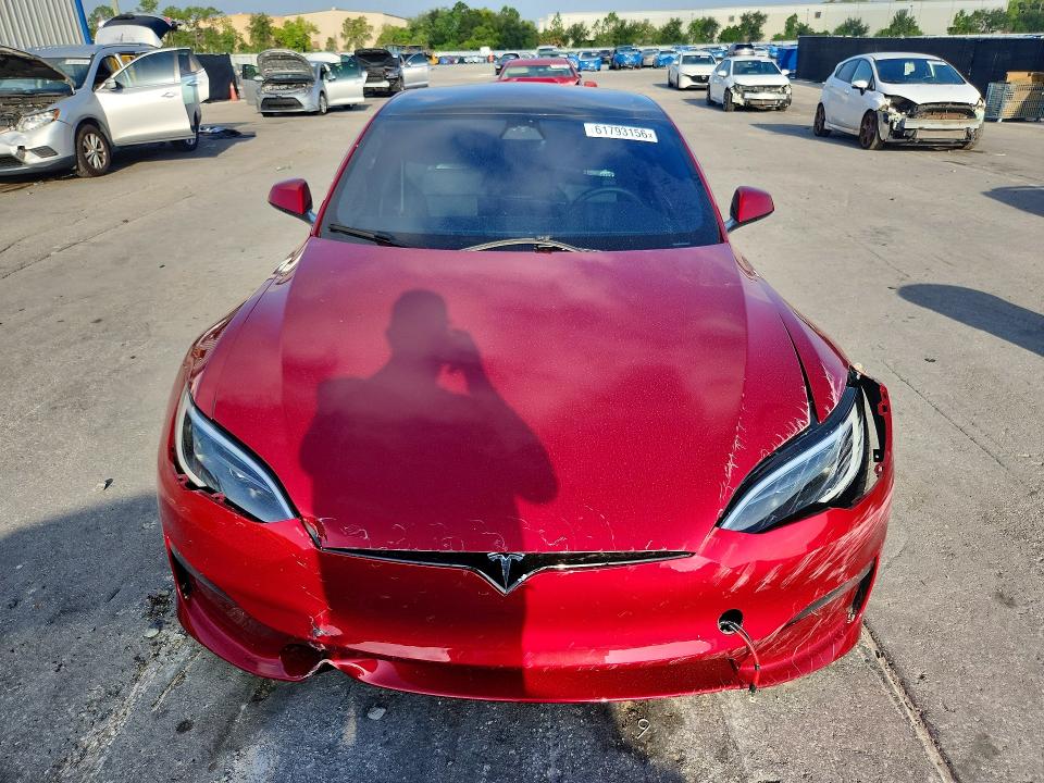 61793156 :رقم المزاد ، 5YJSA1E61SF548456 vin ، 2025 Tesla Model S مزاد بيع