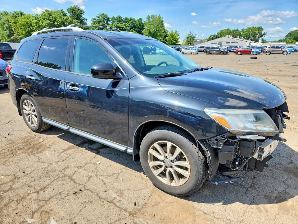61762926 :رقم المزاد ، 5N1AR2MM6FC674577 vin ، 2015 Nissan Pathfinder مزاد بيع