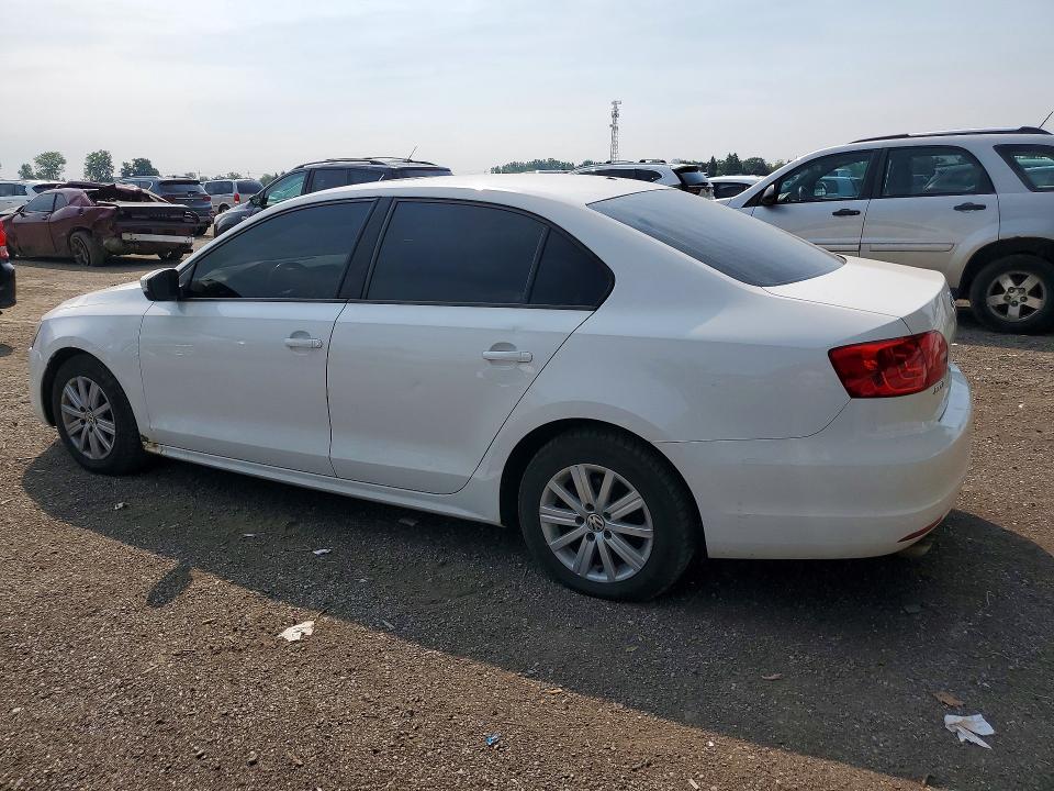 60186126 :رقم المزاد ، 3VWDK7AJ3DM407919 vin ، 2013 Volkswagen Jetta مزاد بيع