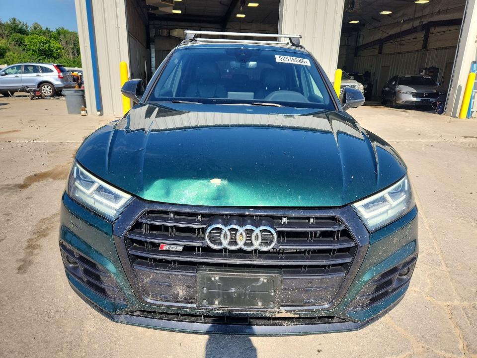 60516686 :رقم المزاد ، WA1B4AFY0L2092116 vin ، 2020 Audi Sq5 مزاد بيع