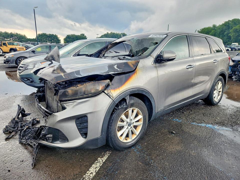 Продажа на аукционе авто 2019 Kia Sorento, vin: 5XYPGDA56KG488301, номер лота: 62942026