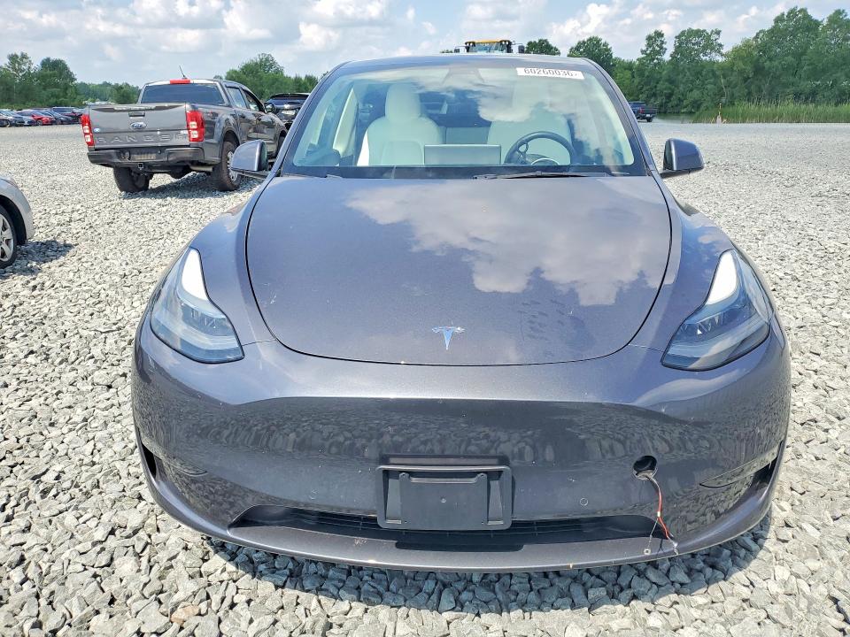 Продажа на аукционе авто 2022 Tesla Model Y, vin: 7SAYGDEF2NF307894, номер лота: 60260036