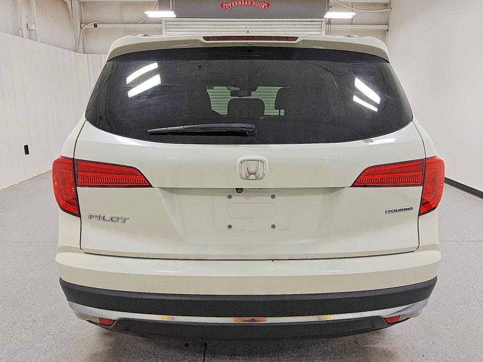 Продажа на аукционе авто 2017 Honda Pilot, vin: 5FNYF5H93HB021312, номер лота: 59189796