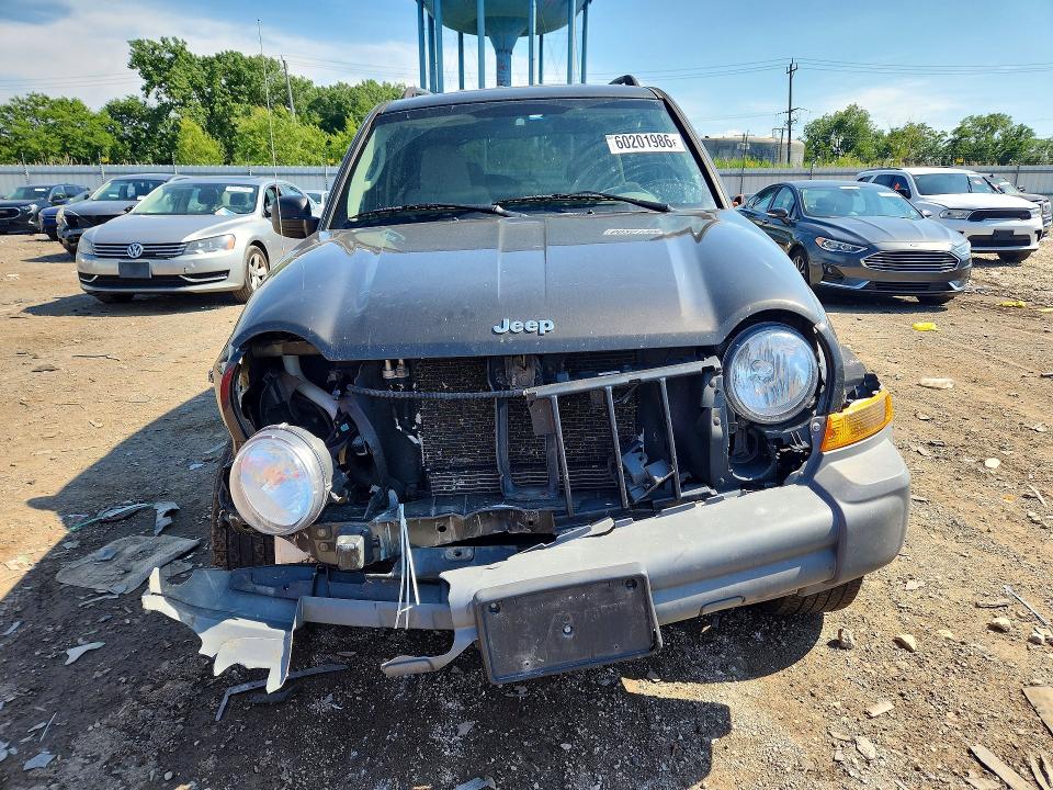 60201986 :رقم المزاد ، 1J4GL48K75W570837 vin ، 2005 Jeep Liberty مزاد بيع