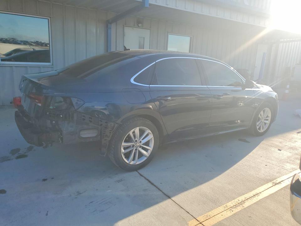 Продаж на аукціоні авто 2020 Volkswagen Passat, vin: 1VWSA7A39LC015247, номер лоту: 61128596