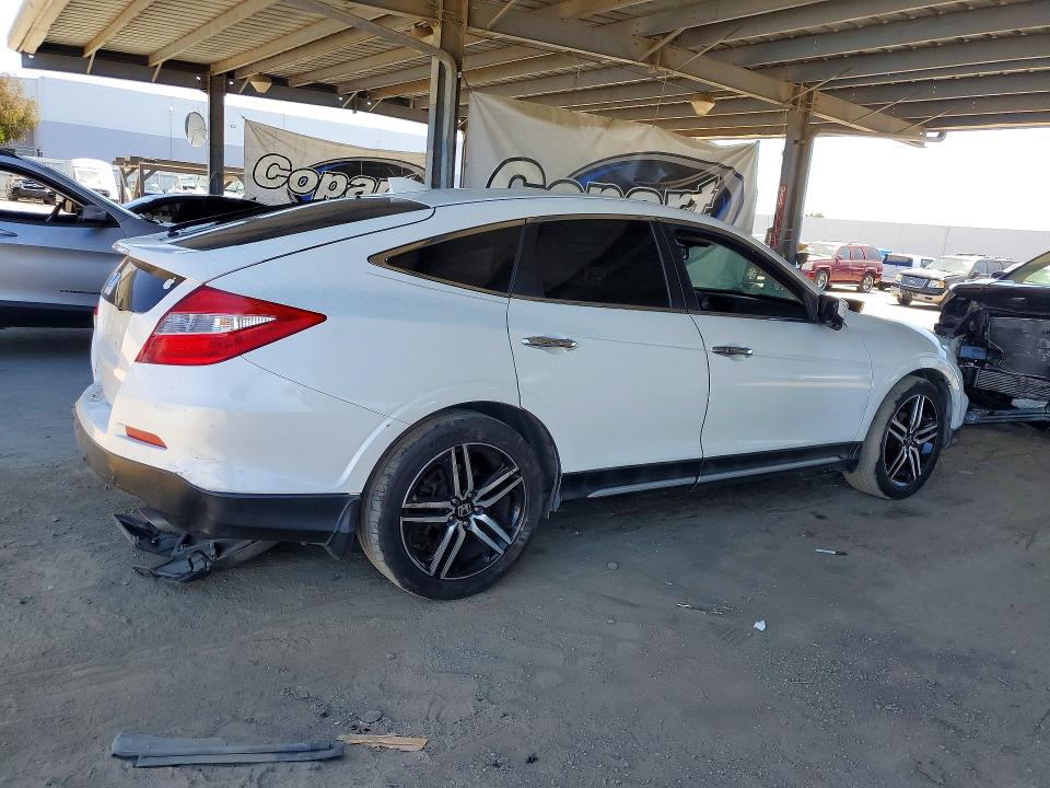 61249506 :رقم المزاد ، 5J6TF1H53EL001757 vin ، 2014 Honda Crosstour مزاد بيع