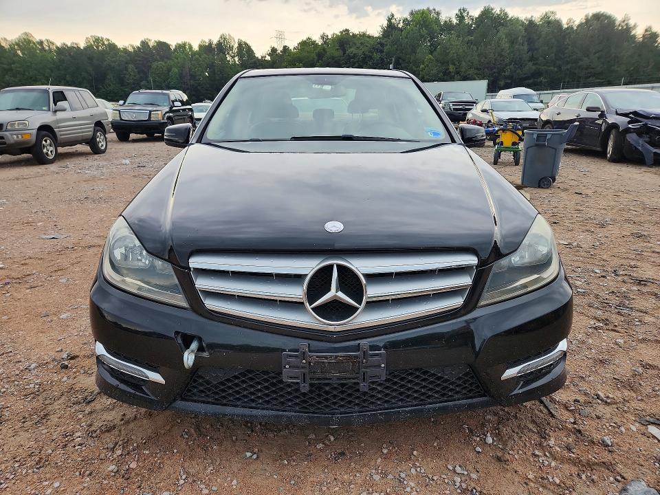 Aukcja sprzedaży 2013 Mercedes-benz C, vin: WDDGF8AB2DR279129, numer aukcji: 61957446