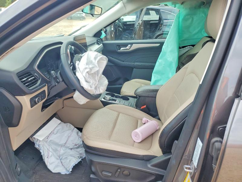 62047686 :رقم المزاد ، 1FMCU0H68NUB66644 vin ، 2022 Ford Escape مزاد بيع