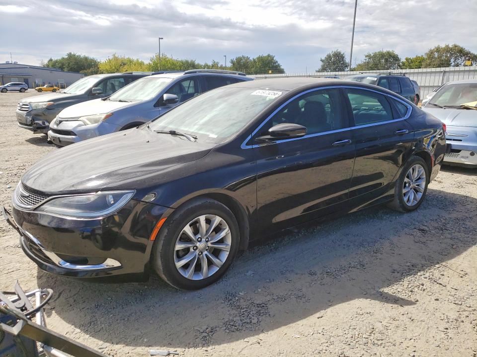 Auction sale of the 2015 Chrysler 200, vin: 1C3CCCCB8FN665540, lot number: 61973256