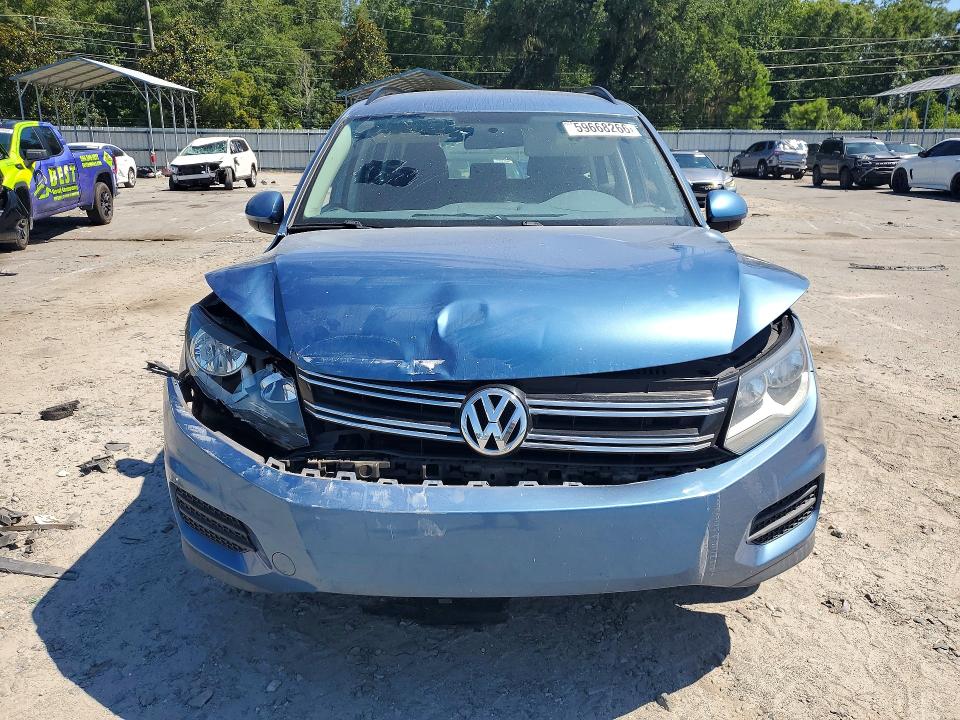 Auction sale of the 2017 Volkswagen Tiguan, vin: WVGAV7AX6HK042629, lot number: 59668266
