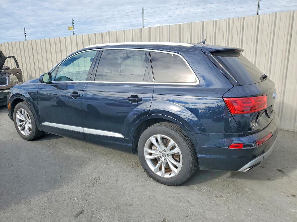 2017 Audi Q7 მანქანა იყიდება აუქციონზე, vin: WA1LAAF75HD032851, აუქციონის ნომერი: 60566456
