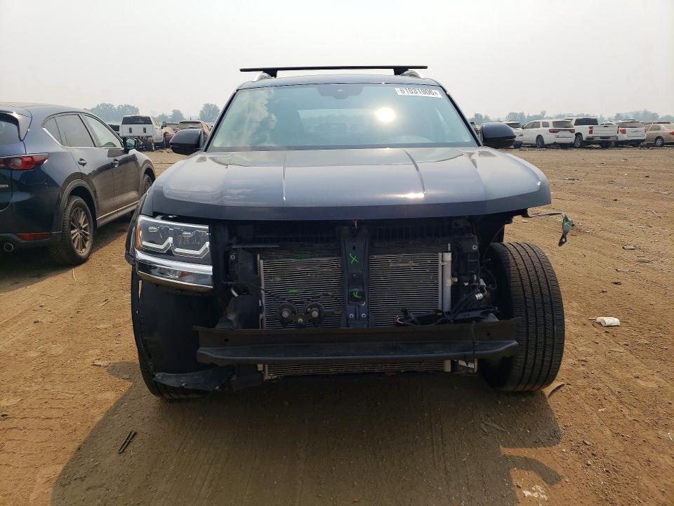 2018 Volkswagen Atlas მანქანა იყიდება აუქციონზე, vin: 1V2RR2CA0JC567529, აუქციონის ნომერი: 61031906