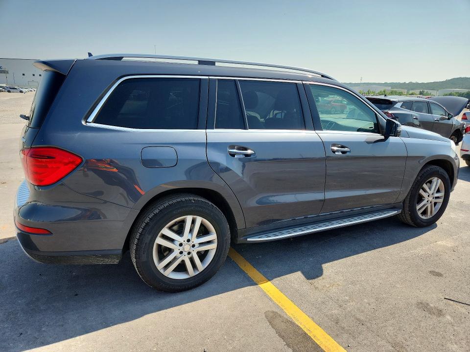 Продажа на аукционе авто 2014 Mercedes-benz Gl, vin: 4JGDF7CE5EA325658, номер лота: 61923426