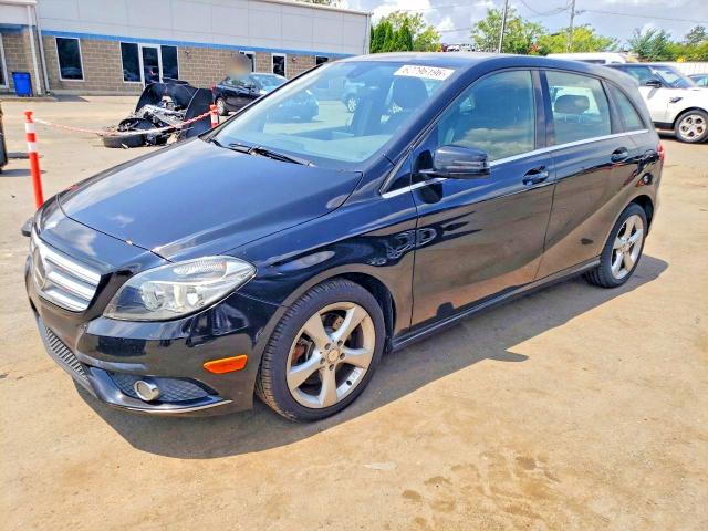 62796196 :رقم المزاد ، WDDMH4EB8EJ187989 vin ، 2014 Mercedes-benz B250 مزاد بيع