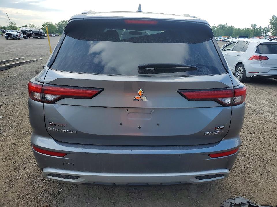2024 Mitsubishi Outlander მანქანა იყიდება აუქციონზე, vin: JA4T5VA90RZ611948, აუქციონის ნომერი: 60564576