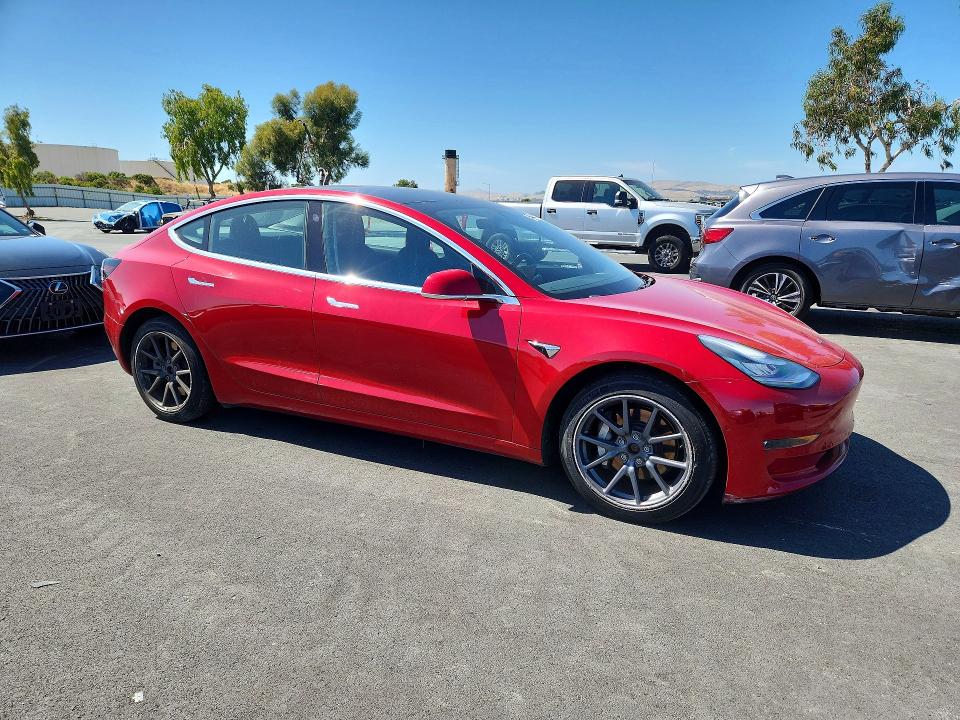 Продаж на аукціоні авто 2018 Tesla Model 3, vin: 5YJ3E1EB6JF104770, номер лоту: 59276716
