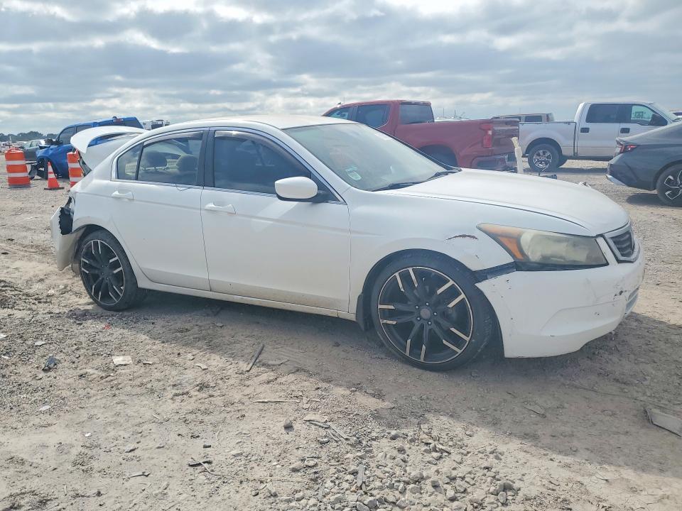 Продажа на аукционе авто 2010 Honda Accord, vin: 1HGCP2F36AA100333, номер лота: 61808156