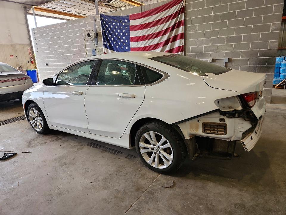 62212056 :رقم المزاد ، 1C3CCCAB5GN166103 vin ، 2016 Chrysler 200 مزاد بيع