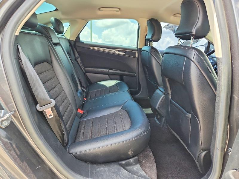 59655456 :رقم المزاد ، 3FA6P0T93HR356167 vin ، 2017 Ford Fusion مزاد بيع