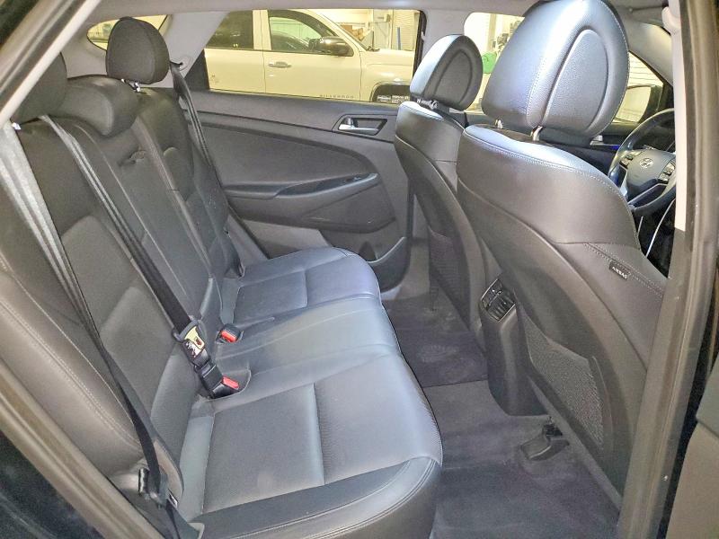 61042766 :رقم المزاد ، KM8J3CA23GU074198 vin ، 2016 Hyundai Tucson مزاد بيع