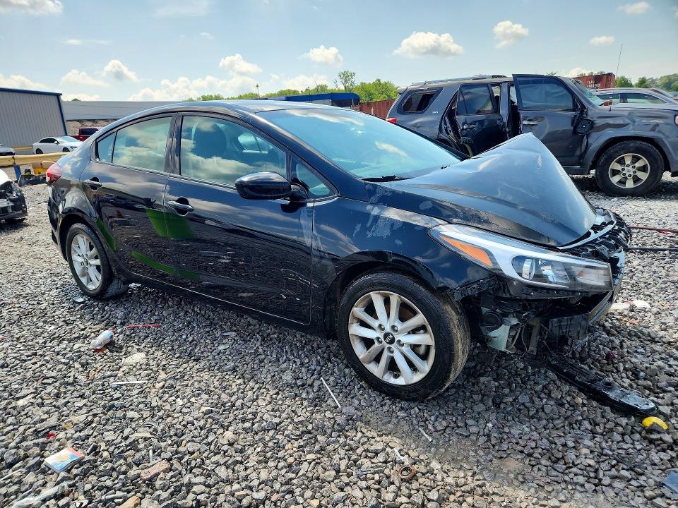 59184866 :رقم المزاد ، 3KPFL4A74HE114557 vin ، 2017 Kia Forte مزاد بيع