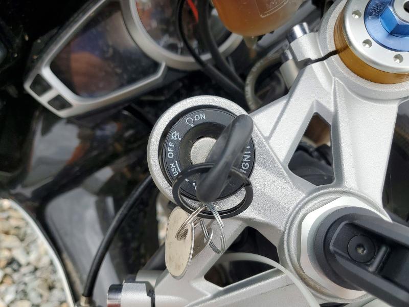 62851846 :رقم المزاد ، SMTA02YK7HJ787459 vin ، 2017 Triumph Motorcycle Daytona 675r مزاد بيع