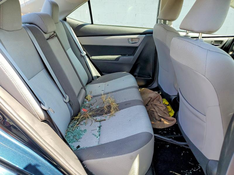 61913156 :رقم المزاد ، 2T1BURHE5JC059800 vin ، 2018 Toyota Corolla مزاد بيع