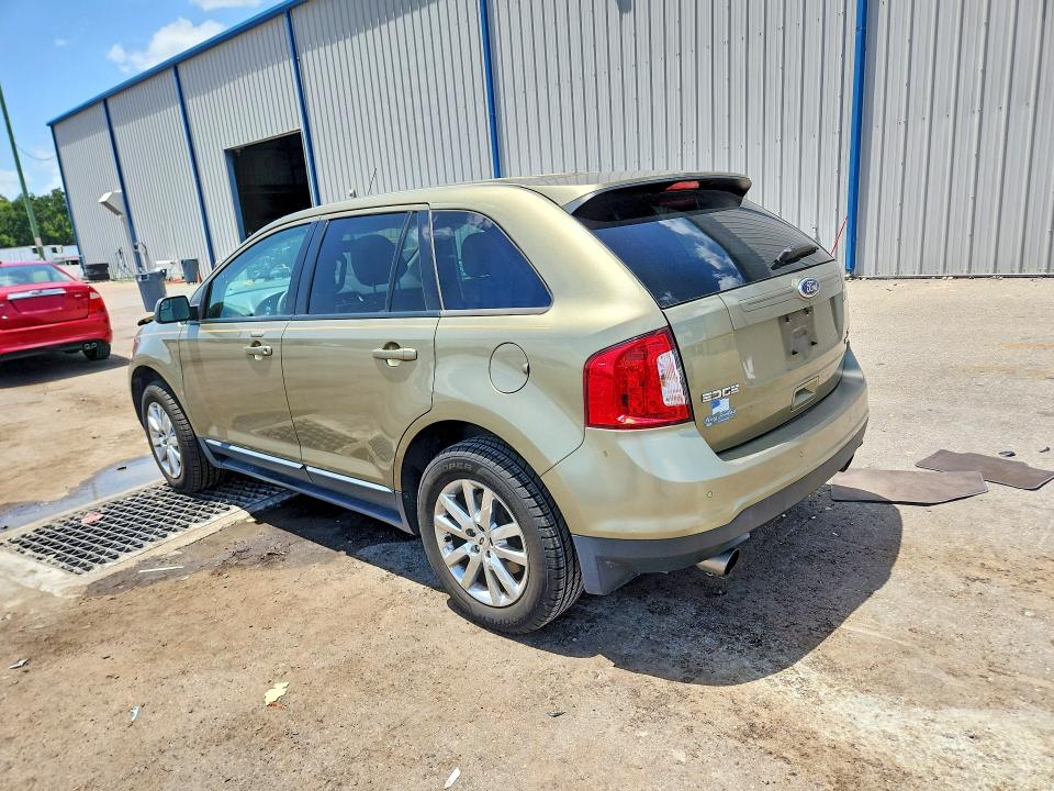 61394656 :رقم المزاد ، 2FMDK3J90DBC40675 vin ، 2013 Ford Edge مزاد بيع