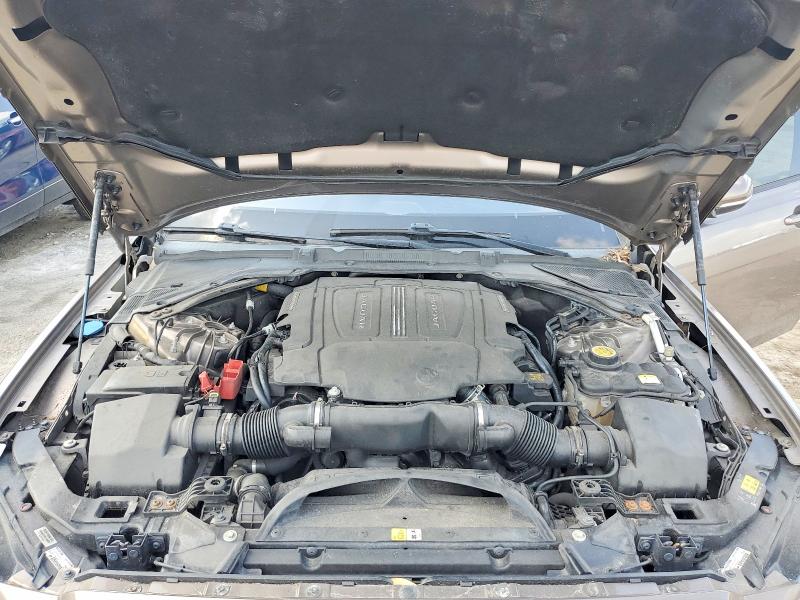 Продажа на аукционе авто 2017 Jaguar Xf, vin: SAJBD4BV0HCY32964, номер лота: 61854396