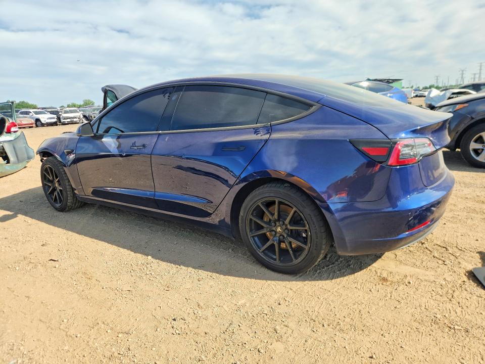 Продажа на аукционе авто 2018 Tesla Model 3, vin: 5YJ3E1EB1JF064940, номер лота: 60016766