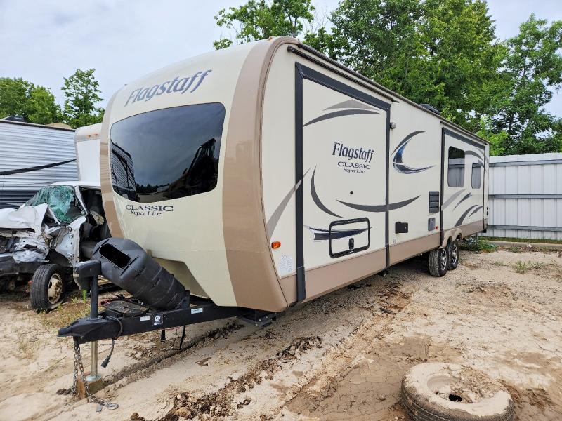 62327886 :رقم المزاد ، 4X4TFLG22J1878751 vin ، 2018 Foresriver Flagstaff مزاد بيع