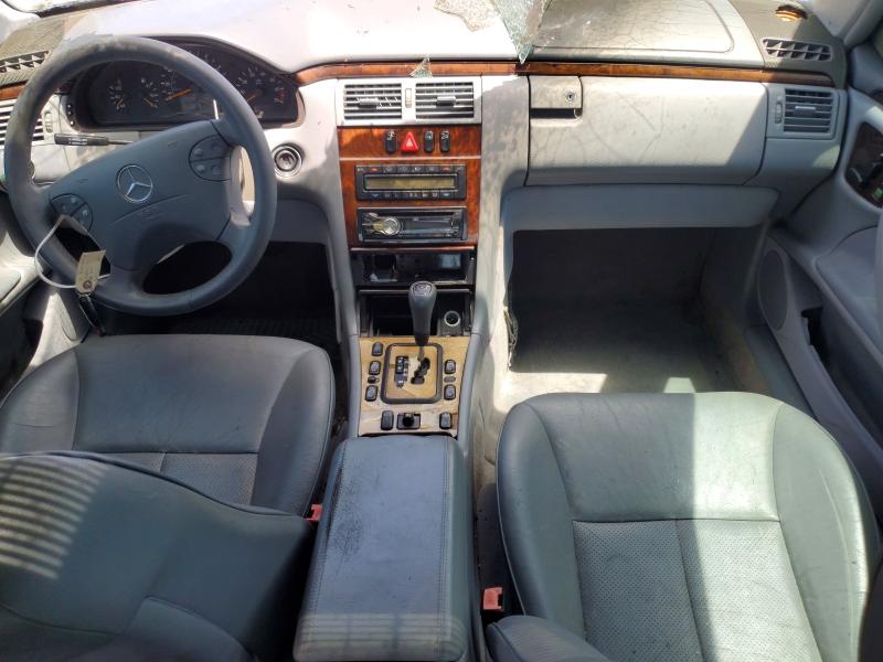 Auction sale of the 2000 Mercedes-benz E, vin: WDBJF65J4YB083793, lot number: 62301846
