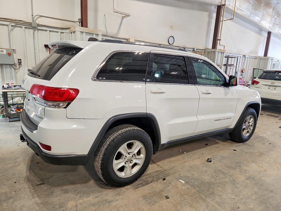 Продаж на аукціоні авто 2015 Jeep Grand Cherokee, vin: 1C4RJFAG9FC858531, номер лоту: 61739856