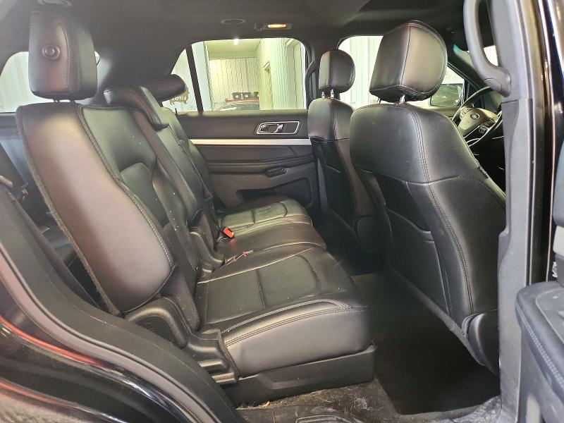 60867796 :رقم المزاد ، 1FM5K8D84HGB63621 vin ، 2017 Ford Explorer مزاد بيع