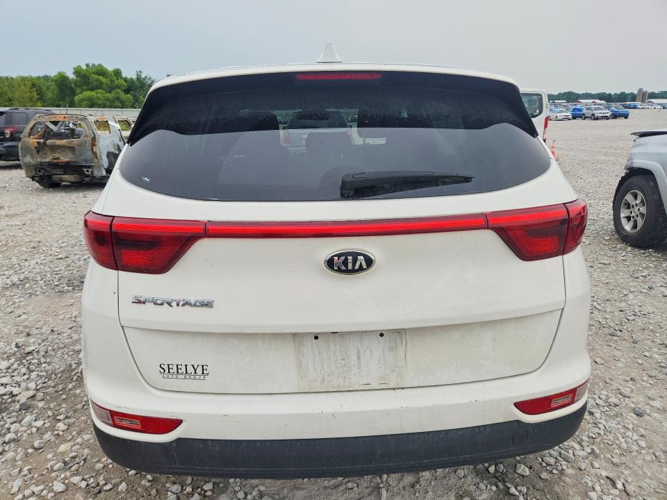Продажа на аукционе авто 2017 Kia Sportage, vin: KNDPMCAC8H7127708, номер лота: 62406176
