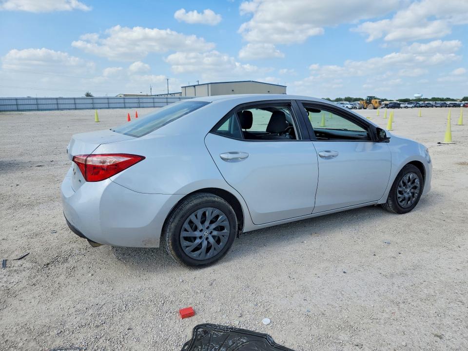 63149056 :رقم المزاد ، 2T1BURHE1KC143548 vin ، 2019 Toyota Corolla مزاد بيع