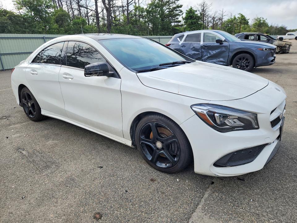 61790816 :رقم المزاد ، WDDSJ4GB4KN699729 vin ، 2019 Mercedes-benz Cla مزاد بيع
